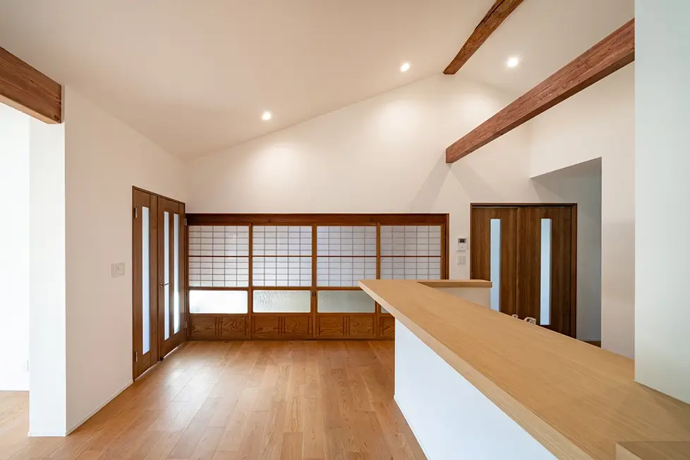 worksRenovation06Content2_05.webp
